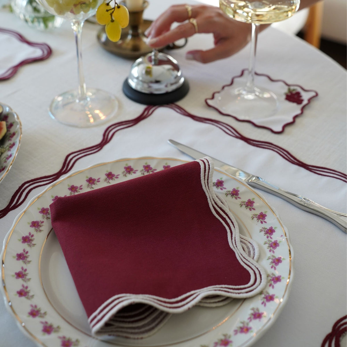 Signature Merlot Çift Hatlı 4'lü Sofra Seti